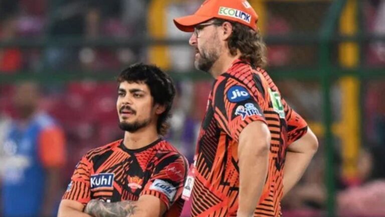 Ishan Kishan’s Financial Help To Teammate Leaked – آئی پی ایل 2026: ایشان کشن کی اپنے ساتھی کھلاڑی ثاقب حسین کے لیے فراخدلانہ مدد