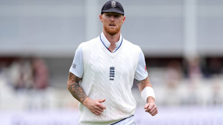 Stokes to hold crisis talks with management as Test future hangs in balance – سٹوکس ٹو ہولڈ بحران کے مذاکرات کے ساتھ منیجمنٹ کے ساتھ ٹیسٹ مستقبل کے بارے میں